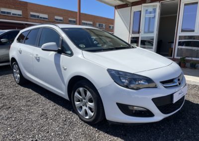 8.200 € – OPEL ASTRA SPORT TOURER 1.7 CDTI 110CV 6V